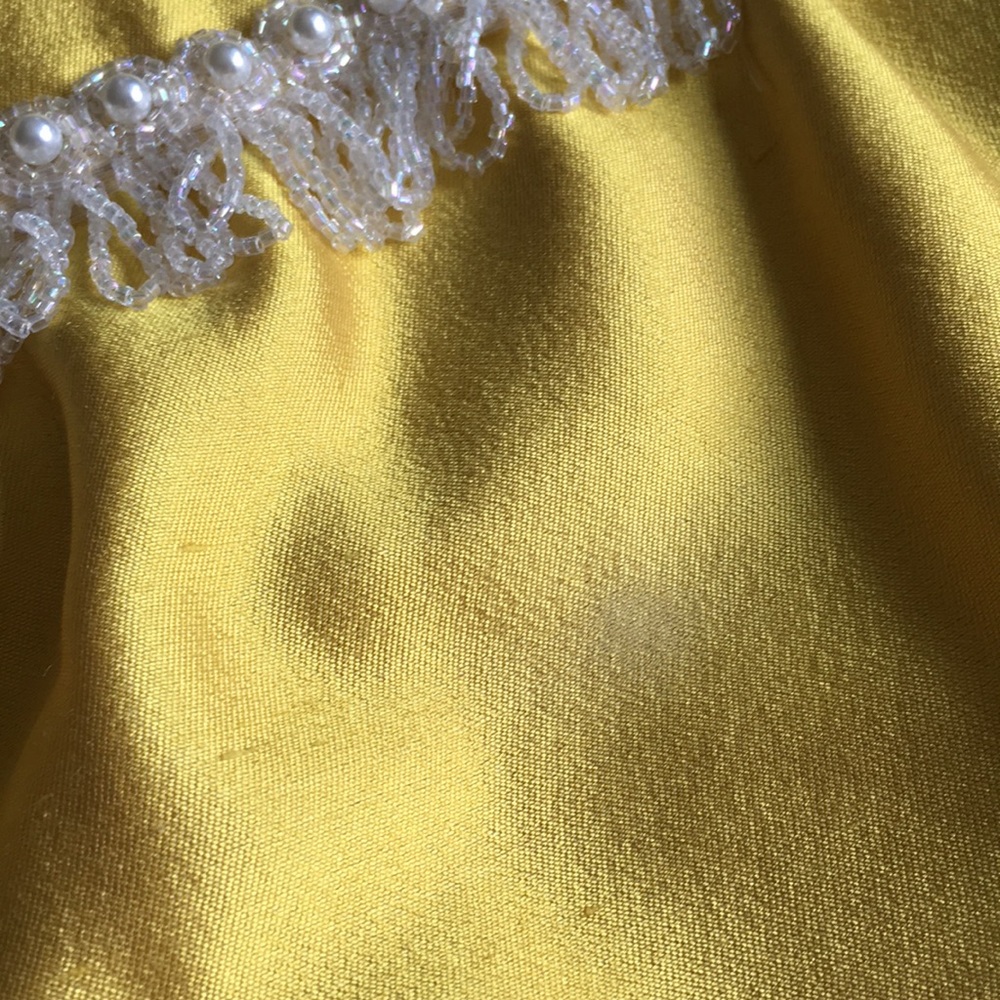 1960s Vintage Illuminating Yellow Silk Dress - Picture 10 of 10